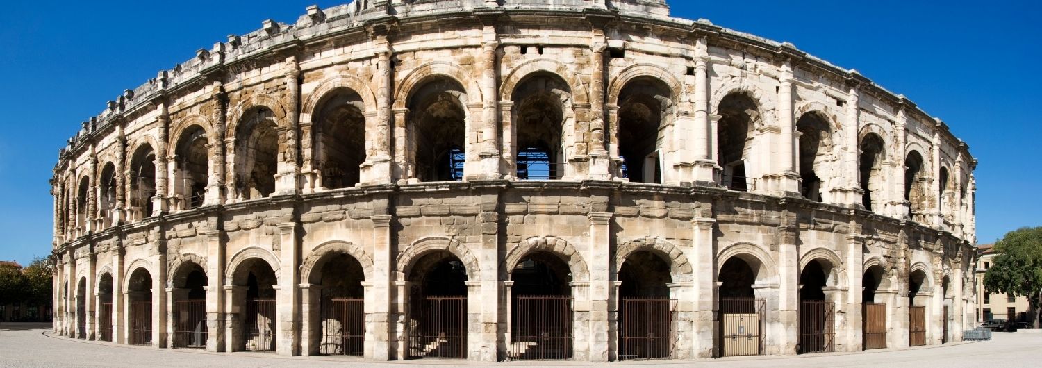 Nîmes