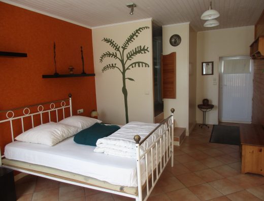 vacation cottage for 10 people