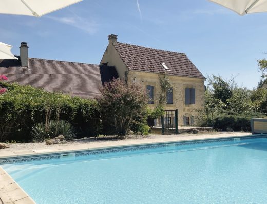 Le Bleuet - Charmante karaktervolle gîte voor 1 tot max. 4 personen, in een huis van meer dan 300 jaar oud