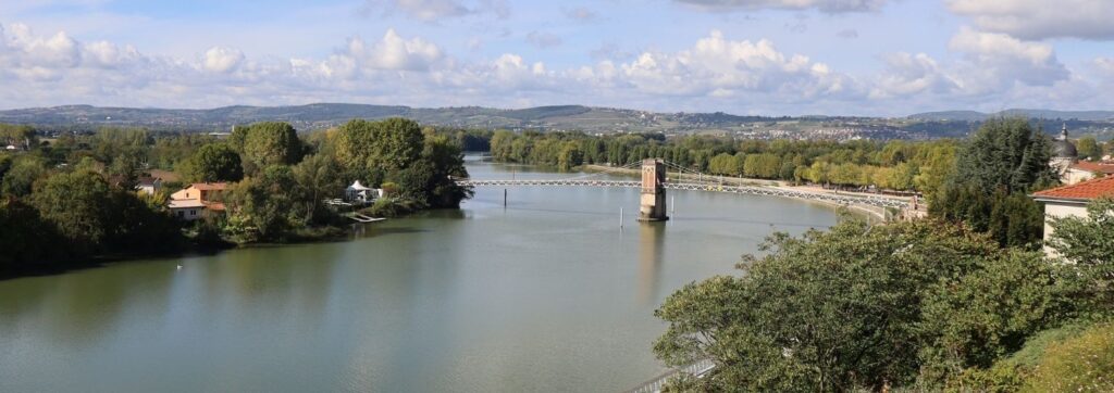 Saôneufer in der Nähe von Reyrieux