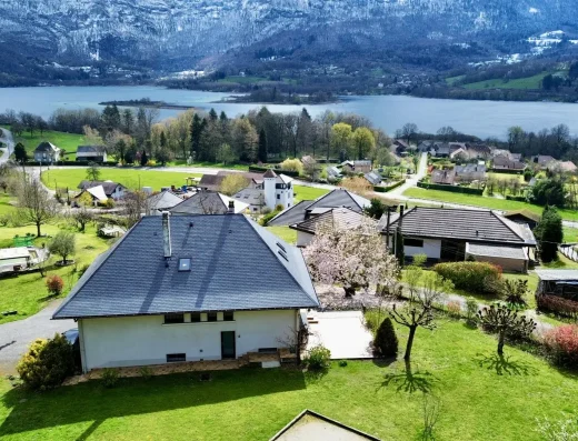 Villa voor 12 personen in Aiguebelette – uitzicht op het meer – Buitenkant