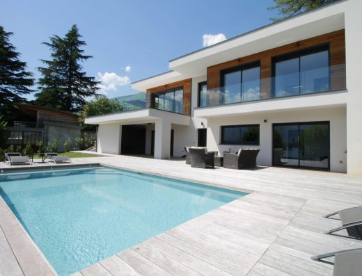 Villa with heated pool and lake view - 10 Pers
