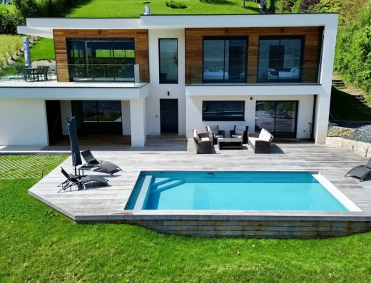 Villa with heated pool and lake view - 10 Pers
