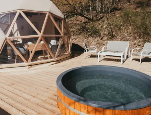 Geodesic dome and Nordic bath at Cabanes du Nideck in Alsace